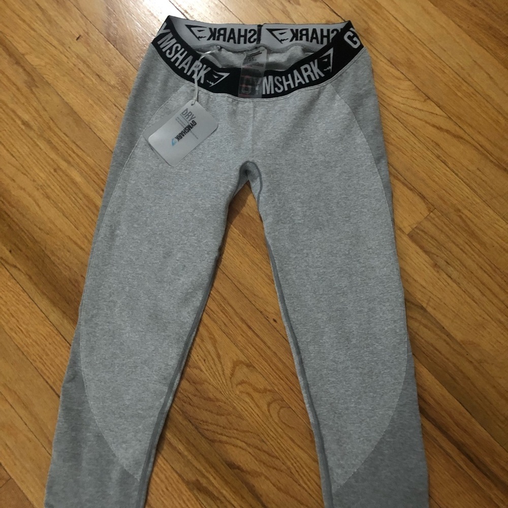 Flex leggings NWT.